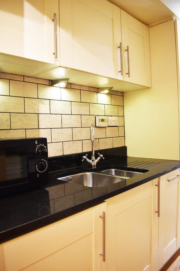 The Ross 2 Bedroom Apartment In Historic Abbey Форт Аугустус Экстерьер фото