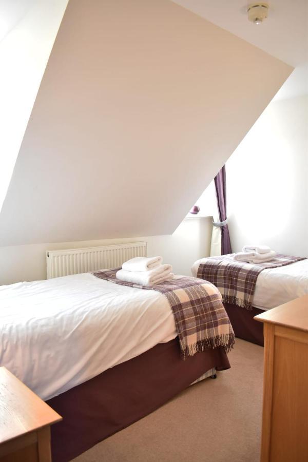 The Ross 2 Bedroom Apartment In Historic Abbey Форт Аугустус Экстерьер фото